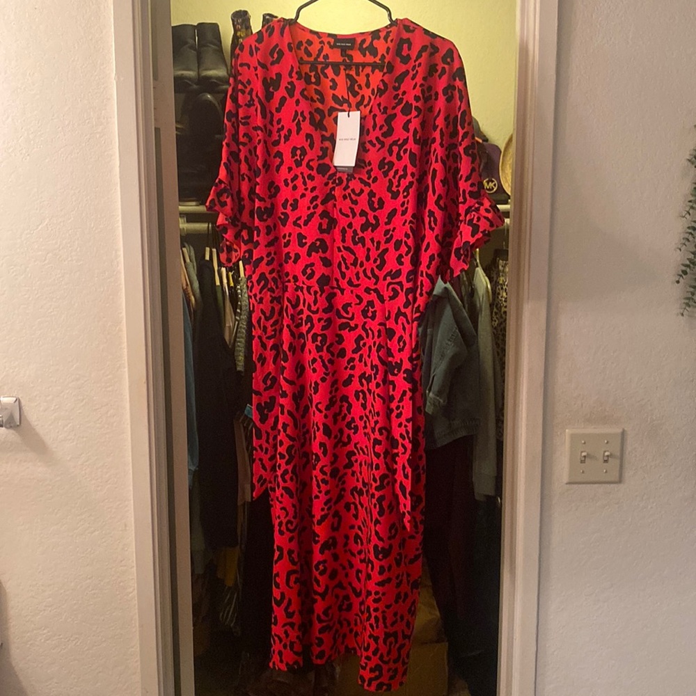 Who What Wear Brand NWT Red Leopard Dress size XL